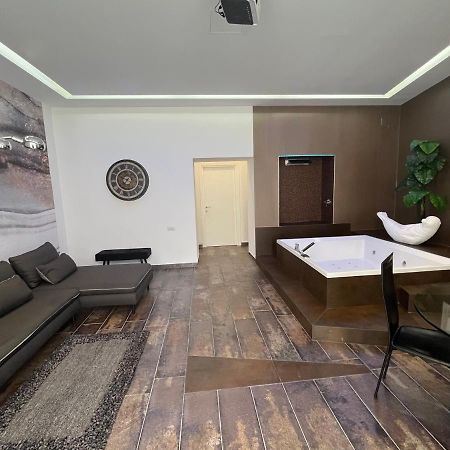 비에스테 Relais Viesti B&B 외부 사진