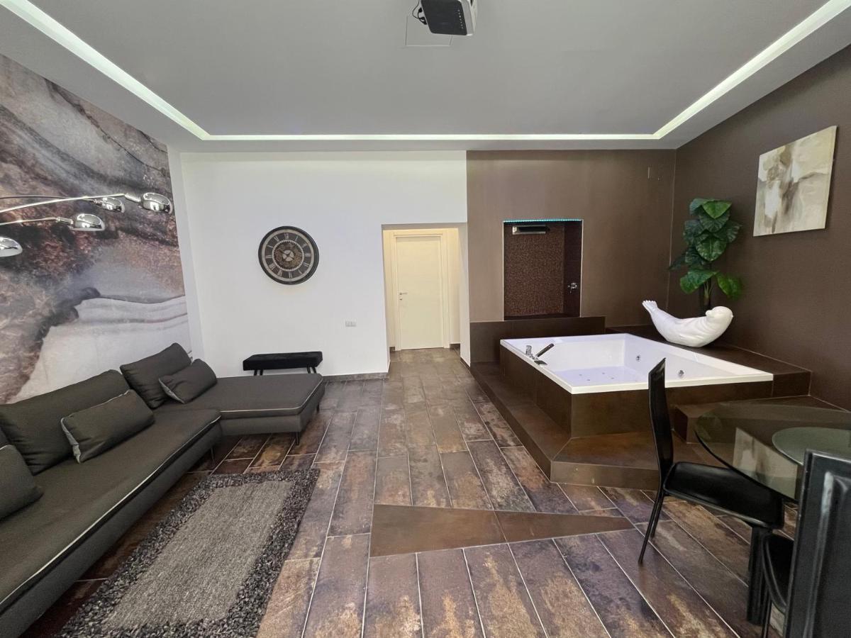 비에스테 Relais Viesti B&B 외부 사진